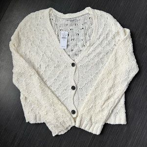 American Eagle sweater